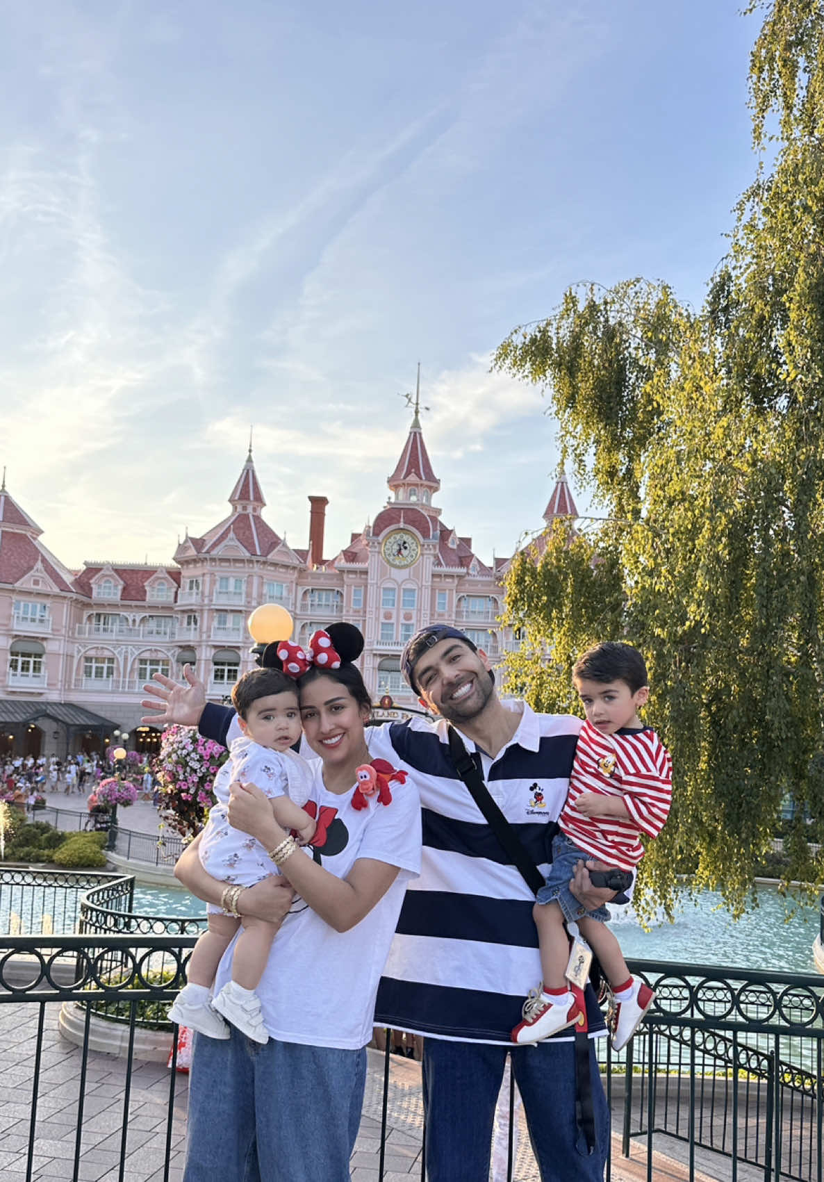 Day 2 🩵✨  #عقيل_الرئيسي #ادم_الرئيسي #نوح_الرئيسي #فرح_الهادي  #disneyplus 
