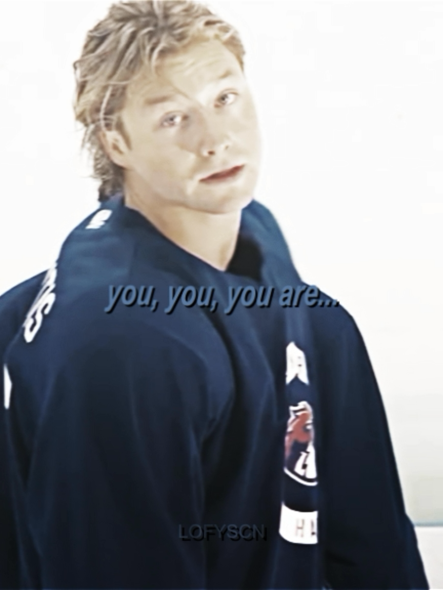 screaming, crying, throwing up >< #offcampus #deandilaurentis #thescore #hockey #BookTok @stephenkalyn@ellekennedyauthor@evrlarkism@__stzrgirl@stqrsvoid@wellsyygraham@mikeys.books