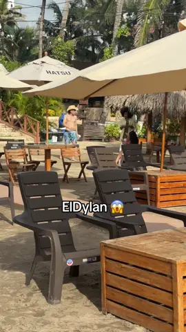 ElDylan Captado en Cámara en la Playa Enamorando 😍😮 #hermanos #ogs #og #playa #eldylan 