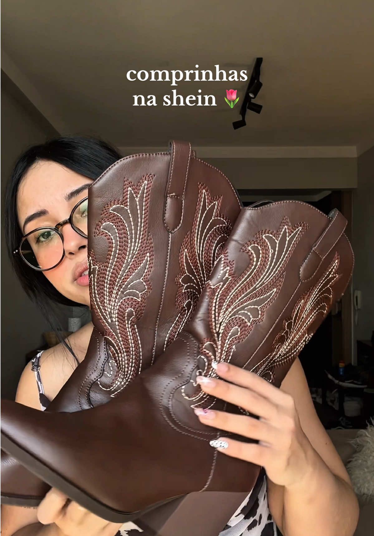 essa bota não dá juro!!! minha nova personalidade ✋🏻✨ #shein #compras #unboxing 