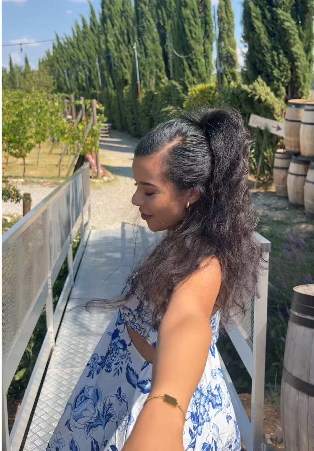 WINE TASTING IN ITALY!!! #chianti #tuscany #florence #italy #winetour 