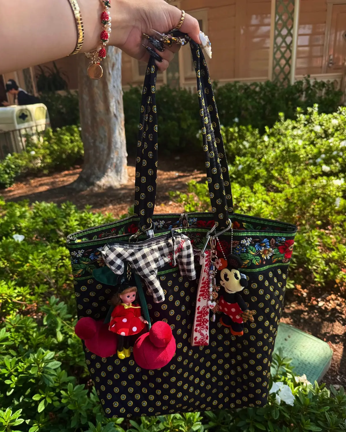 @BaubleBar @Disney Store @Disney Parks #thrifted #vintagedisney #disneyootd #disneyfit #OOTD 