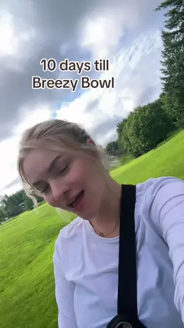 countdown continues and charlie’s always involved #breezybowl 