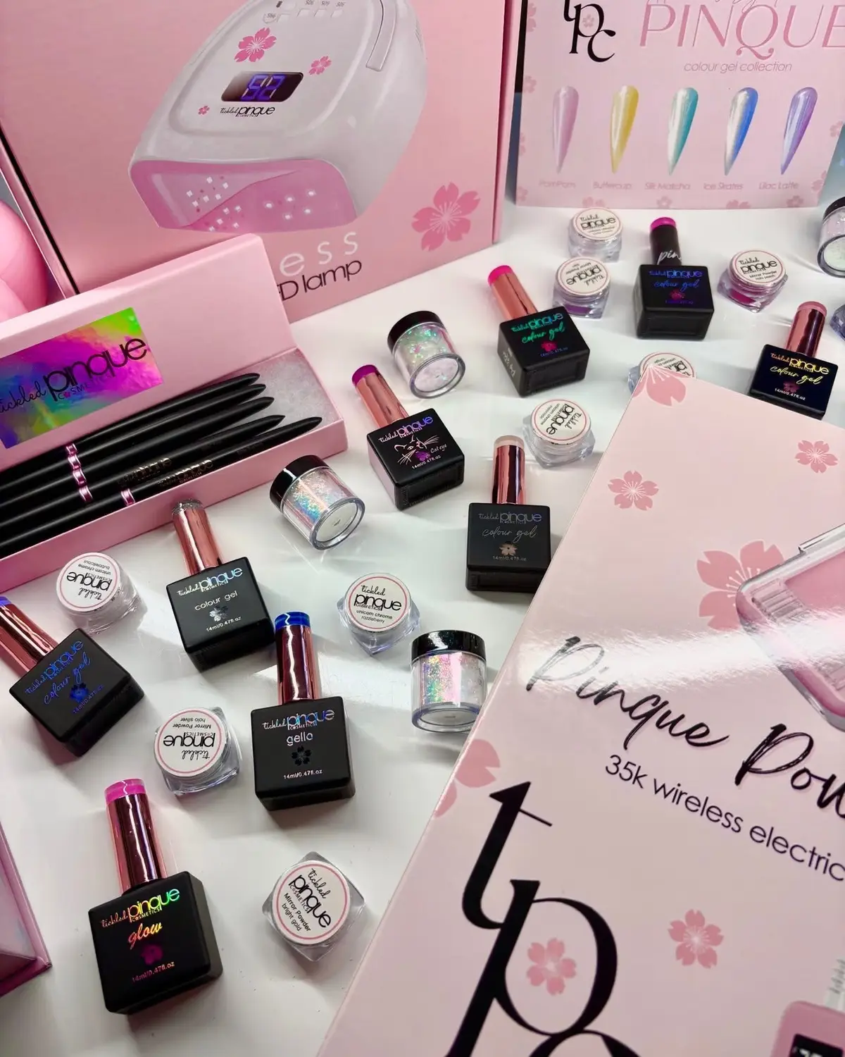 💗 From base coat to big goals - we’ve got you covered every step of the way! 💅🌸 Brushes, chrome, gels, acrylics, e-files, lamps… yep, all the things. Whether you’re just getting started or already in your nail tech era, Tickled Pinque has the goods to help you grow, glow, and absolutely slay every set. ✨ Pro-level tools for every stage of your journey ✨ Because your nail desk deserves to be just as iconic as you are. 💖 📸 | @dreamcorenails  #TickledPinque #NailEssentials #PinquePowered #NailTechLife #NailGoals 