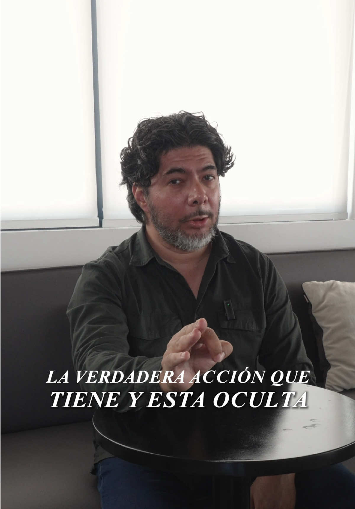 🚨 Lo que nadie te dice sobre la coca 🚨 El consumo de coca en conductores de motos y vehículos no es un tema menor. Afecta la atención, el juicio, la memoria y el control de impulsos, aumentando el riesgo de accidentes graves. ⚠️ La salud mental y la seguridad vial están más relacionadas de lo que imaginamos. Hablemos de estos temas sin miedo, con ciencia y responsabilidad. #psiquiatria #coca #hoja #saludmental #psiquiatra 