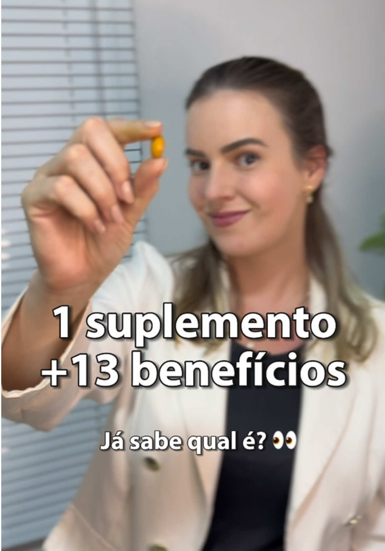 Essa é a curcumina com vitamina E, um suplemento 100% natural que eu uso e amo pois ele traz inúmeros benefícios para o nosso organismo. O ideal é consumir com essa combinação: curcumina com vitamina E pois assim os efeitos são potencializados pelo TCM. Essa é a única do mercado com 96% de curcuminoides (a melhor forma de suplementar açafrão/curcuma) Clique no ícone de carrinho do tik tok shop e faça seu pedido 💚🤌🏻 #curcuma #curcumina #fy #vaiprofy #tiktokshop 
