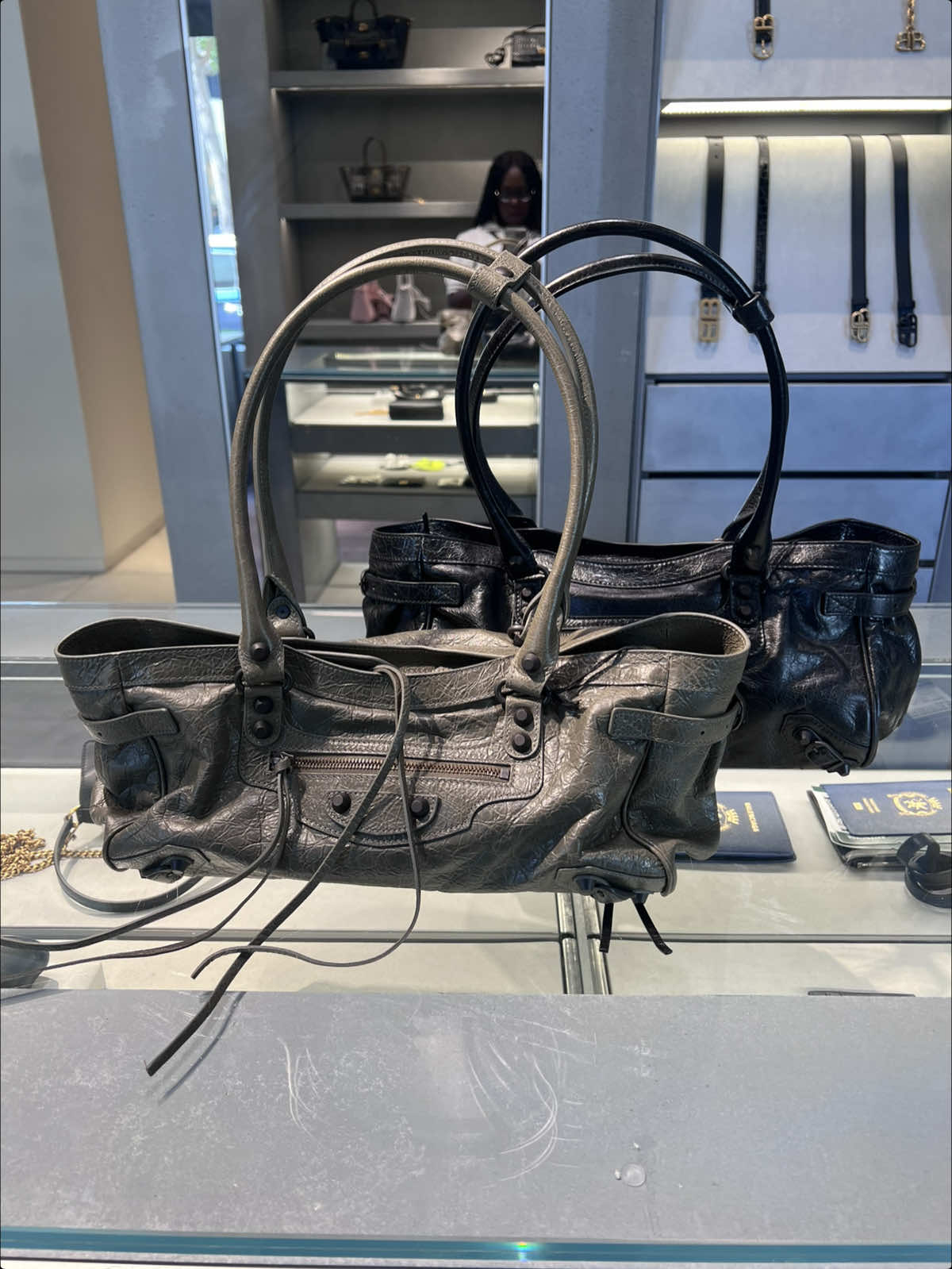 I’m in love. The Balenciaga Le City East West bag is so cute! 