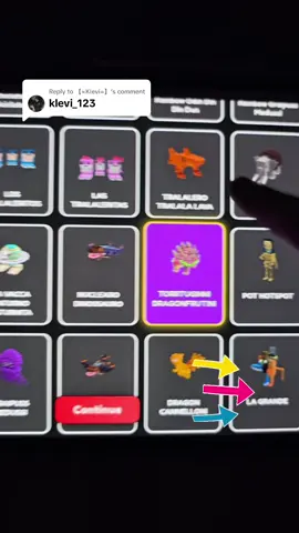 Replying to @【≈Klevi≈】 ¿Qué es Roblox y por qué es tan popular entre los jóvenes? Roblox es una plataforma de juegos en línea que permite a los usuarios crear, compartir y jugar millones de experiencias diseñadas por otros usuarios. Lanzada oficialmente en 2006, ha ganado una inmensa popularidad entre niños, adolescentes y jóvenes de todo el mundo, especialmente por su enfoque en la creatividad y la comunidad. Lo que diferencia a Roblox de otros videojuegos es que no es un solo juego, sino un universo virtual donde puedes encontrar todo tipo de mundos: desde simuladores de trabajos, aventuras, carreras, hasta experiencias de terror, rol o educación. Esto es posible gracias a Roblox Studio, la herramienta gratuita de desarrollo que cualquier usuario puede usar para crear sus propios juegos y compartirlos con millones de jugadores. ¿Cómo funciona Roblox? Para comenzar a jugar en Roblox, solo necesitas crear una cuenta gratuita. Desde ahí, puedes explorar miles de juegos creados por otros usuarios. Cada juego tiene sus propias reglas, estilo gráfico y mecánicas. Algunos de los más populares incluyen Brookhaven Tr RP, Adopt Me!, Blox Fruits, Pet Simulator X y Tower of Hell. Roblox se basa en un modelo de economía virtual, donde los jugadores pueden comprar y usar Robux, la moneda del juego. Con Robux, puedes adquirir ropa para tu avatar, habilidades especiales o beneficios dentro de los juegos. Los desarrolladores también pueden ganar Robux con sus creaciones, e incluso convertirlos en dinero real a través del sistema de monetización de Roblox. Creatividad sin límites Una de las claves del éxito de Roblox es que fomenta la creatividad. Cualquiera puede ser desarrollador, diseñador o programador. No necesitas ser un experto: hay tutoriales, plantillas y una comunidad activa que ayuda a los nuevos creadores. Muchos niños y adolescentes han creado juegos exitosos y han aprendido habilidades como lógica de programación, diseño gráfico y trabajo en equipo, todo dentro de la plataforma. Además, Roblox Studio permite crear experiencias en 3D, usar animaciones, sonidos, scripts en lenguaje Lua, y ofrecer multijugador en tiempo real. Esta libertad creativa convierte a Roblox en una herramienta educativa potente. Comunidad y seguridad Roblox tiene una enorme comunidad global, con más de 200 millones de usuarios activos mensuales. Parte de su éxito se debe a su enfoque en la personalización del avatar, las interacciones sociales y la capacidad de jugar con amigos en cualquier parte del mundo. Sin embargo, debido a su público joven, también se han implementado medidas de control parental, moderación y filtros de chat para mantener la seguridad de los usuarios. Los padres pueden configurar límites de acceso, controlar las interacciones sociales y ver la actividad de sus hijos dentro del juego. ¿Por qué a tantos les gusta Roblox? Ofrece variedad infinita de juegos para todos los gustos. Fomenta la creatividad y el aprendizaje. Se puede jugar en móvil, PC, consola y tablet. Tiene una comunidad activa y muchas actualizaciones. Es un espacio social para hacer amigos y jugar en grupo. Roblox ha trascendido el mundo del gaming y se ha convertido en una plataforma donde millones de jóvenes pueden crear, explorar, aprender y divertirse. Y lo mejor es que su crecimiento continúa, con eventos en vivo, conciertos virtuales y colaboraciones con marcas globales. steal a brainrot #stealabrainrot #adminabuse #roblox #brainrot #robloxgames okpoi