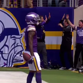 Pull up to the block #fyp #blowthisup #nfl #mixtape #football #minnesotavikings #minnesota #justinjefferson #jordanaddison 