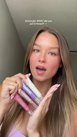 my lips are PLUMP & SPARKLY omg @r.e.m. beauty  #rembeauty #plumpinggloss #sparklylipgloss #arianagrande #remplumpinglipgloss 