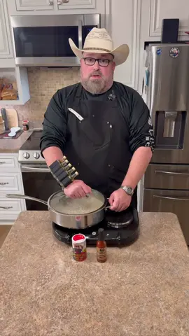 What kind of meat do you use in S.O.S ? #cooking #oldschool #comfortfood #gravy #Recipe 