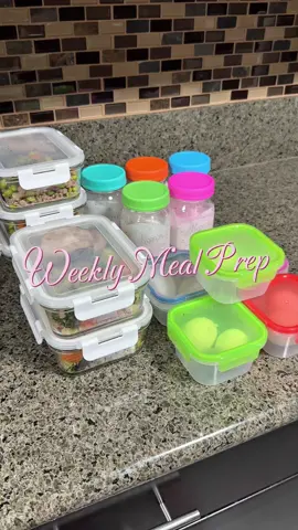 My weekly meal prep (breakfast and lunch) as a Latina gym rat who works a 8-5 and on a cut😩  Breakfast: chia seed pudding (yogurt & kefir) with two hard boiled eggs  Lunch: Turkey stir fry (mixed veggies & edamame) with airfried sweet potatoes and eggplant  Dinner: protein shake!  #mealprep #gym #girlswholift #Recipe #Fitness 