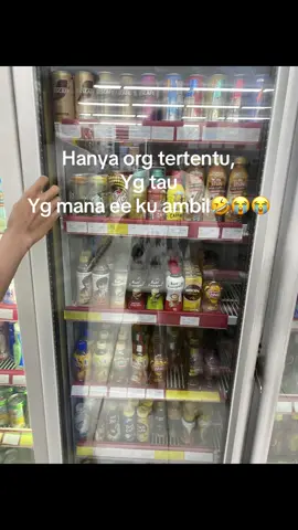 #creatorsearchinsights #bugistiktok #fyp  Yg mana ku ambil lo😭🤣