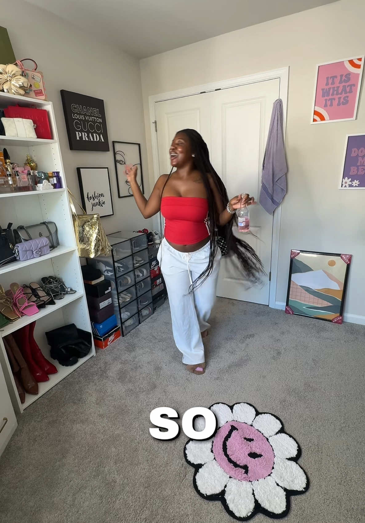 Literally Stayed Down && Waited My Turn For The Day I Could Have A House Big Enough To Have A Content Room / She Room 💕🤏🏾🥹