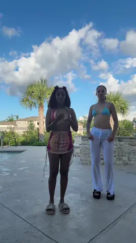 My son’s gf and I… we had a lil family fun this day.. 💞🥰 @🦋  #fyp #foryouu #swim #summerdaze 