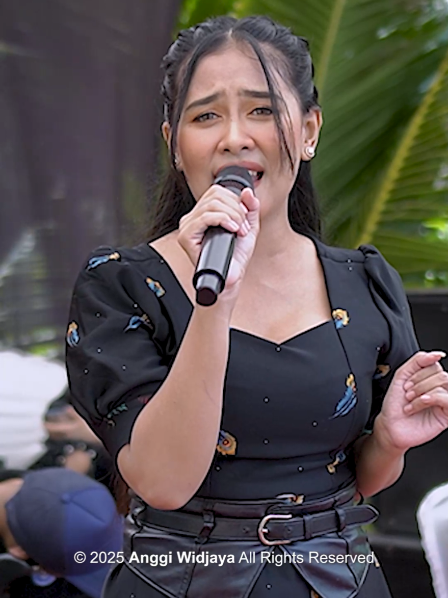 BAWANG MERAH @novijasmine21  #fyp #viraltiktok #dangdut #dangduttiktok #terbaru2025tiktok