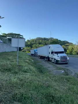 #paratiiiiiiiiiiiiiiiiiiiiiiiiiiiiiii #trailerosjovenes🇲🇽🔥🚛 #fullcromo💯🔰😏 #altoflow💜💯 #elsueñodeunniño😍🙌 @J_V261 