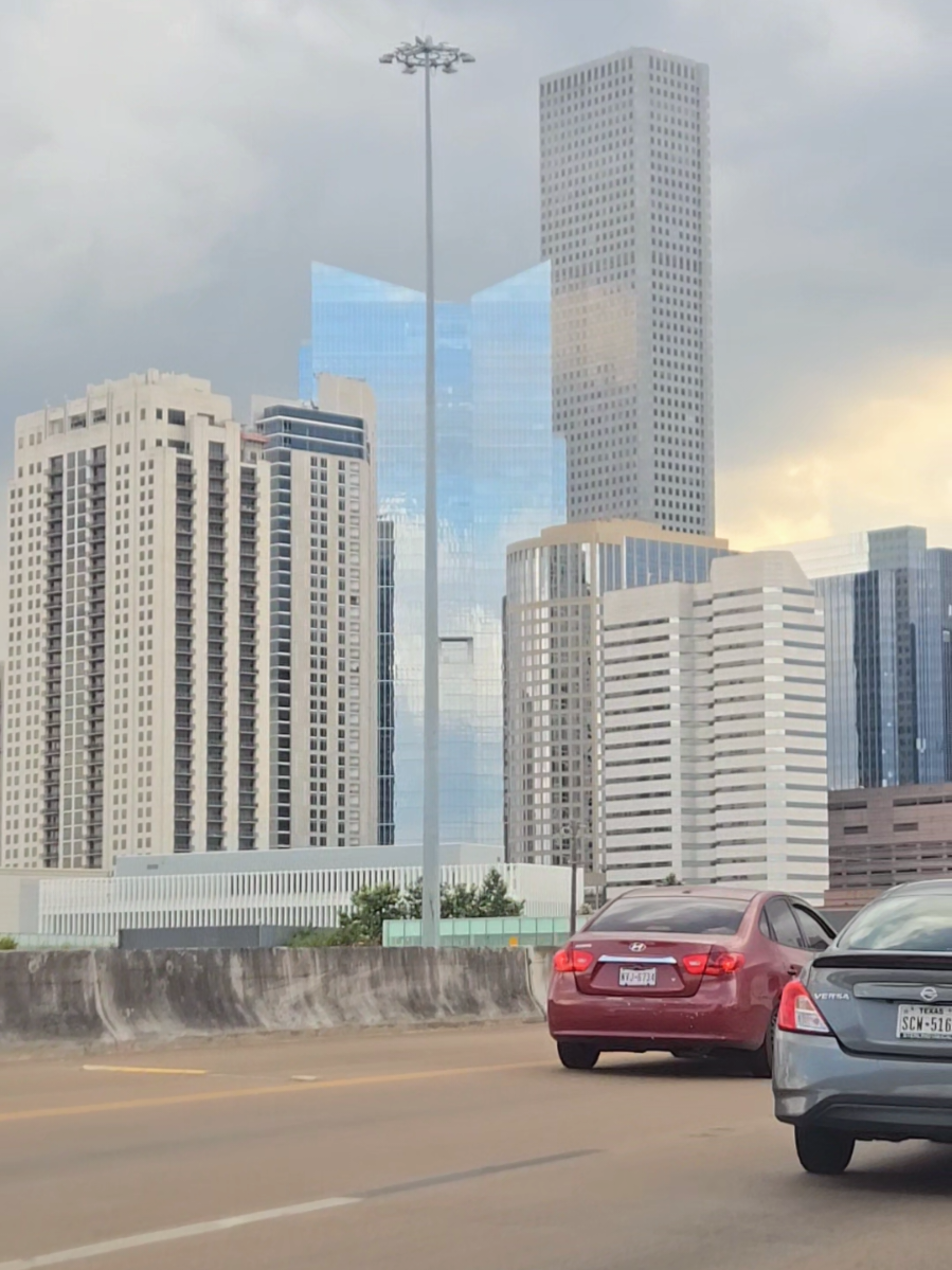 #building #transparent #downtown #houston 🏢