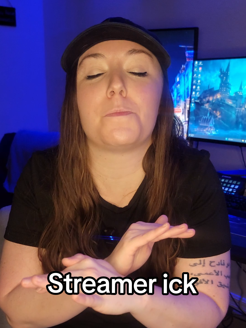 Tell me your thoughts #twitch #twitchtips #twitchstreamer #streamingtips #fypシ 