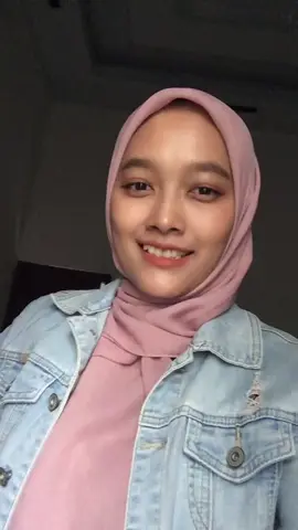 Tidak perlu menjadi wanita yng sempurna yng terpenting jadilah wanita yng serba bisa & bahagia#pativiral 