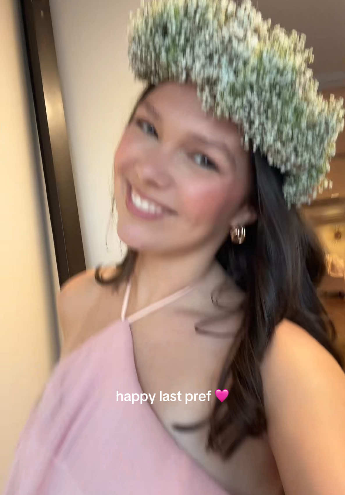 think I want to wear a flower crown everyday now #preferenceround #prefday #msstaterush #phimu #mississippistate #rushtok #secrush 