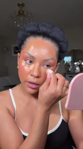 soft glitter glam ✨ who remembers this eyeshadow palette 🥹🤞🏽 PART 1  @Maybelline NY superlock brow gel @rhode skin glazing milk  @Beauty Creations Cosmetics flawless stay grip primer  - liquid blush desert rose - liquid blush pink thing  @LYS Beauty no limits bronzer harmony  @Kosas correcting concealer fantasy @Westman-Atelier vital stick foundation  @Fenty Beauty we’re even hydrating concealer 235W @Natasha Denona Hy glam concealer yp5 p3 @Laura Mercier honey translucent setting powder  @maccosmetics studio fix powder, plus foundation nc40 @makeupbymario softsculpt blurring, bronzer, medium dark @DoseofColors golden hour eyeshadow palette  @Lilly Lashes faux mink lashes ala Moana  #makeup #beautytips #beauty #grwm #makeuptutorial 