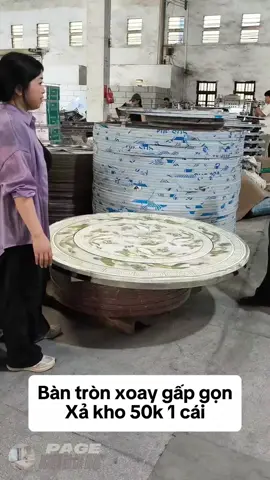 Bàn tròn xoay gấp gọn