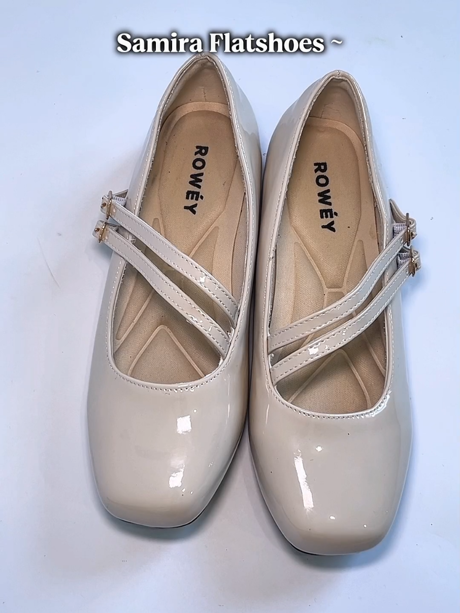 Stay stylish every step! Rowey Flatshoes terbaru hadir dengan desain manis & mewah, nyaman banget dipakai seharian. #Rowey#RoweyShoes#SepatuRowey#Sepatu#Shoes#SepatuWanita#SepatuKorea#SepatuCewek#Flatshoes#SepatuFlat#FlatshoesWanita#SepatuKekinian#Shopmaster#fashion#OOTD#Sepatu2025 