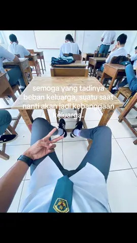 #sitampan #fyp #anaksekola #sekola #katakata 