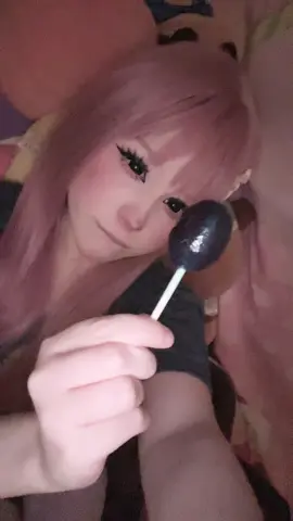 flurp vs loli >:3 #cutecore🎀🦴🍮🐾🎀🌈💞💞🧸 #egirl #fyp #dollymakeup #kawaiicore🐾🏩 