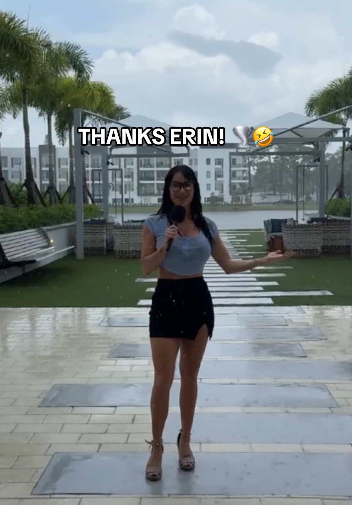 I appreciate that Erin, thanks! 🤭🤣 #fyp #foryou #newscast #weathergirl #hurricane 