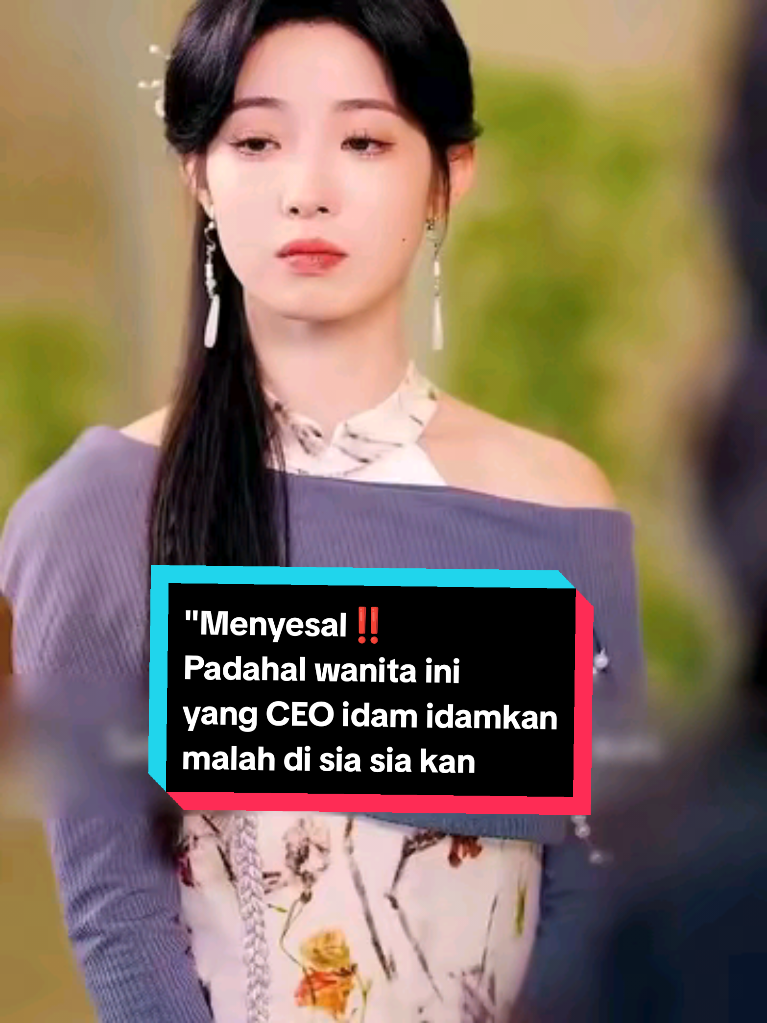 seorang CEO, terkejut mengetahui bahwa desainer top yang dicarinya adalah Nurmala, istri yang baru saja ia ceraikan tanpa pernah mengenalnya. Sementara Nurmala bangkit dari pengkhianatan Ramli dan Humairoh #alurcerita #alurceritafilm 