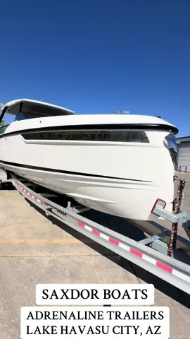 SAXDOR LUXURY 🤍  #adrenalinetrailers @saxdoryachts #boating #luxury #yacht #lakehavasu  TRAILER SHOP • LAKE HAVASU 