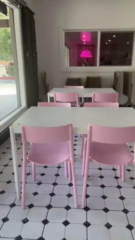 #PanaderiaCafeOaxaca #Panaderia #panaderiamexicana #MexicanDesserts #MexicanBread #Bread #pan #Conchas #fresnocalifornia #Clovis #cloviscalifornia off of villa and Alamos in Clovis #MexicanCafe 