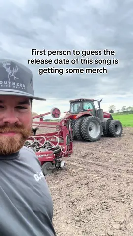 Who’s it gunna be!? #newmusic #farming #song #tractor #corn 