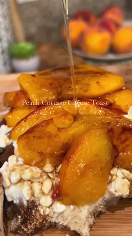 What a treat 🤤#peachcottagecheesetoast #peachtoast #cottagecheesetoast #toast#grilledtoast #food#foodies #foodtiktok #FoodTok #FoodLover #foodies 