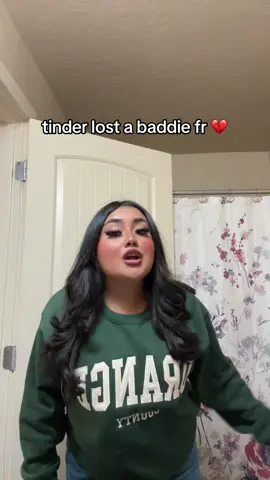 @Tinder  #unbanmepls #tinder #ihateithere #takemeback 