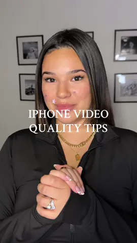 iPhone camera tips you may want to add to your notes! ☝🏼👩🏻‍💻 do you record on your iPhone?? #iphone #iphonecamera #cameratip #iphonevideo 