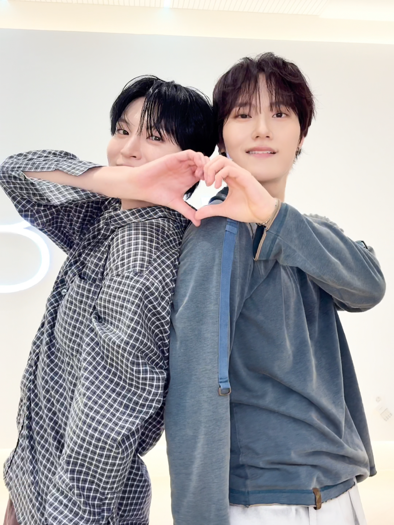희찬이랑 준호도 하트예요💘 #다크비 #DKB #희찬 #HEECHAN  #WITHUS #위드어스 #오준호 #OHJUNHO  #ZEROBASEONE #KILLTHEROMEO #BOYS2PLANET #보이즈2플래닛