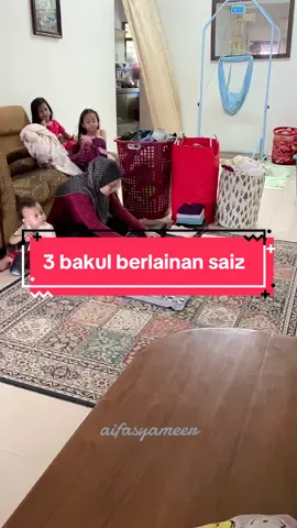 This is why aifa tak open untuk datang melipat umah cust ya. Tengok la keletah si kecik tu. Wajib bukak cite fav dia kalau nak dia tenang2 🤣 #servislipatbaju #servislipatbajuseremban #servislipatbajusendayan #servislipatbajumurah #fyp 
