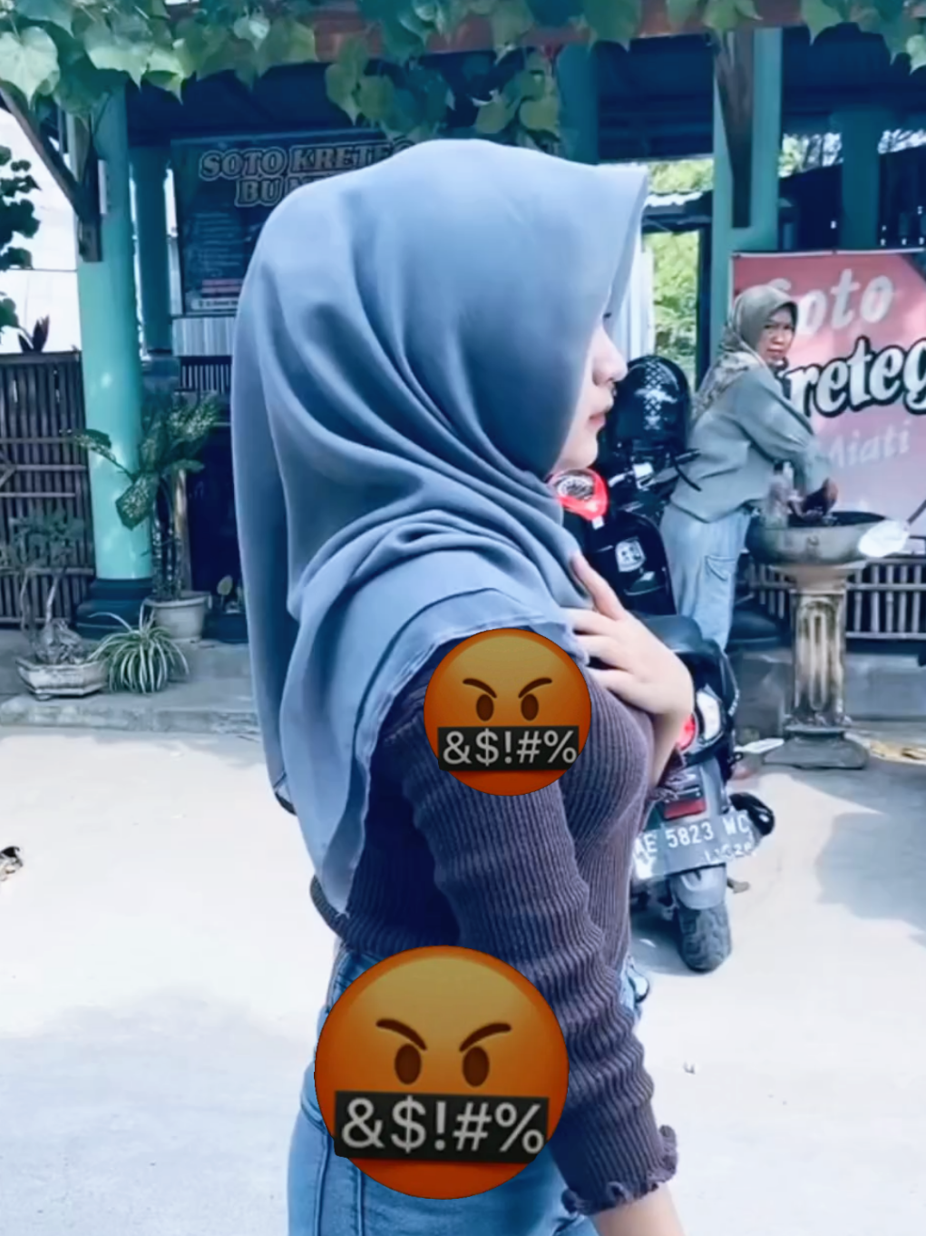 #4u 
