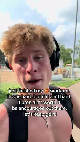 was so hot outside ion even know what im posting here. all I know is im ready to get back at it tomorrow. let’s get it! #izzyhutch #fyp #workout 