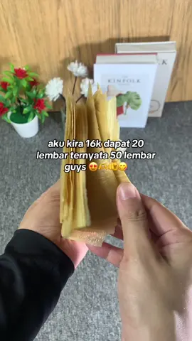 Lumayan nih kulit tahunya buat bikin dimsum, kualitasnya juga bagus banget😍 #kulittahu #kulitkembangtahu #kulitsiomay #kulitbatagor #kulitdimsum      