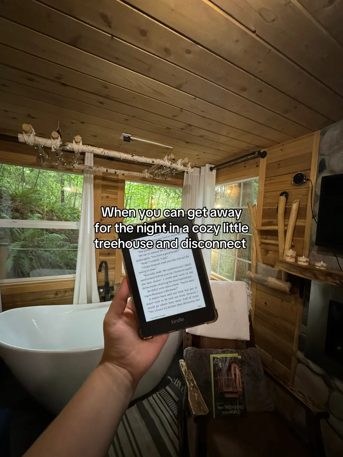 #treehouse #getaway #disconnect #BookTok #placestoread 