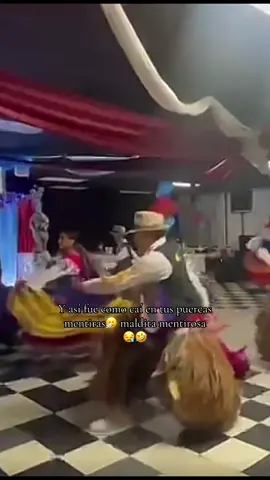 @W.mejia593  😪🤣 #ecuatorianosporelmundo🇪🇨🌏💫 #chullavidacarajo🐎🇪🇨❤️ #danzaflocorica🇪🇨ecuador #✨ #dalelikeeeeee 