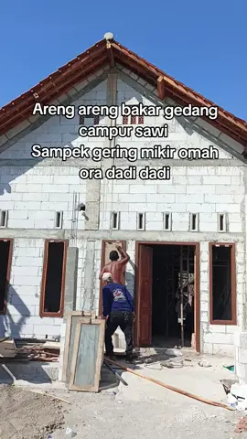 akhirnya bisa pasang pintu sama cendela sementara  #) #rumahtumbuh #fyppppppppppppppppppppppp #bangunrumah50juta #bangunrumahimpian #rumahtumbuh 