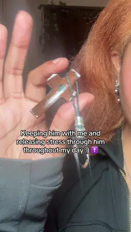 this amazing 3pc set of cross keychains. I carry one on my keychain and fidget with it when I’m stressed! Super cute and affordable ✝️  #ad #christiantiktok #fyp #xyzbca #foryou 