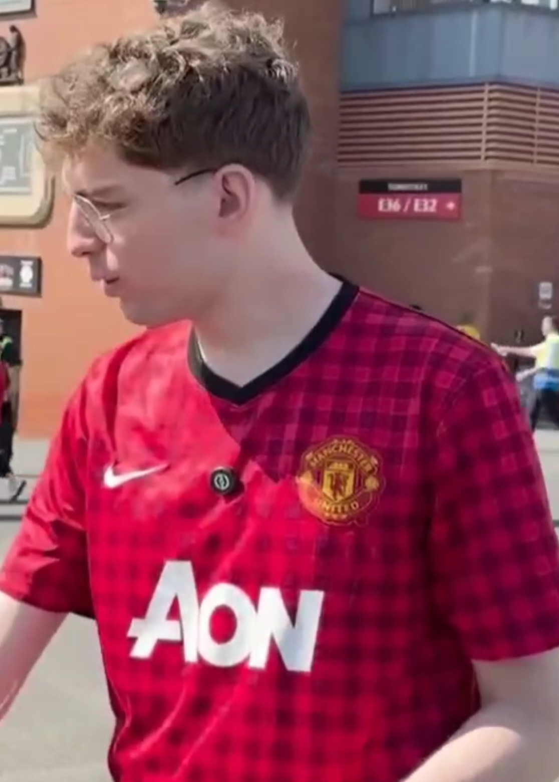 El inglés de Davo #davooxeneize #manchesterunited #PremierLeague #cristiano #ingles 
