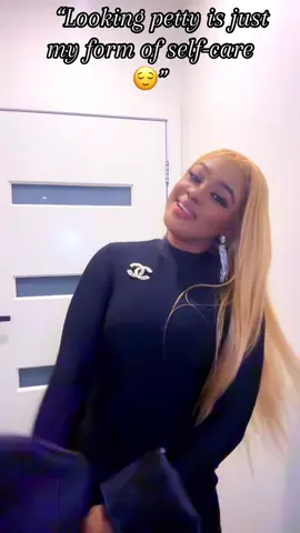 Self love #224 #guinee #guinnee224tiktok🇬🇳🇬🇳 #guinéenne_fière🇬🇳🇬🇳🇬🇳tiktokguinee224🇬🇳 #fpy 
