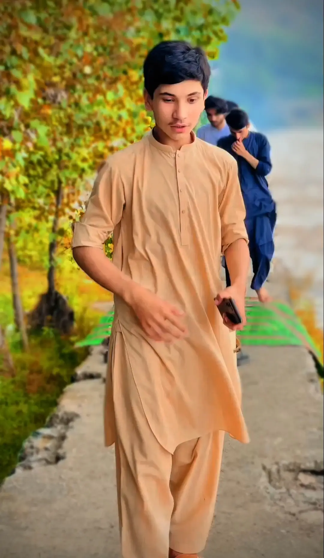 A few pictures #trending #100kviews #azeekhan003 #100kfollowers #fyp p